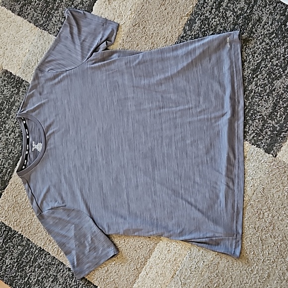 Tek Gear Men's Dry Tek Performance T-shirt. SIZE: 3XLB. GREAT CONDITION. - Picture 2 of 7